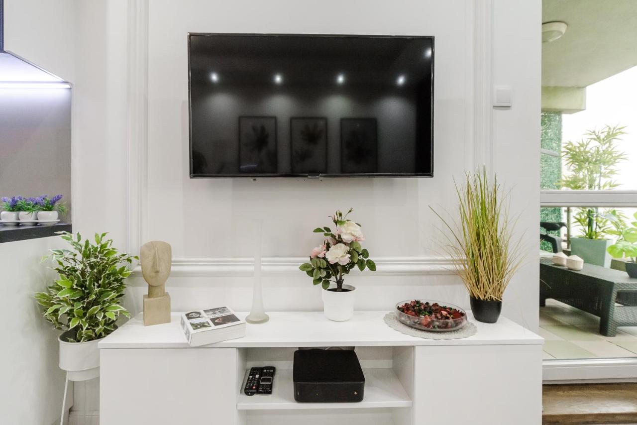 Lumina Spacious Apartment Near The Railway Station 바르샤바 외부 사진
